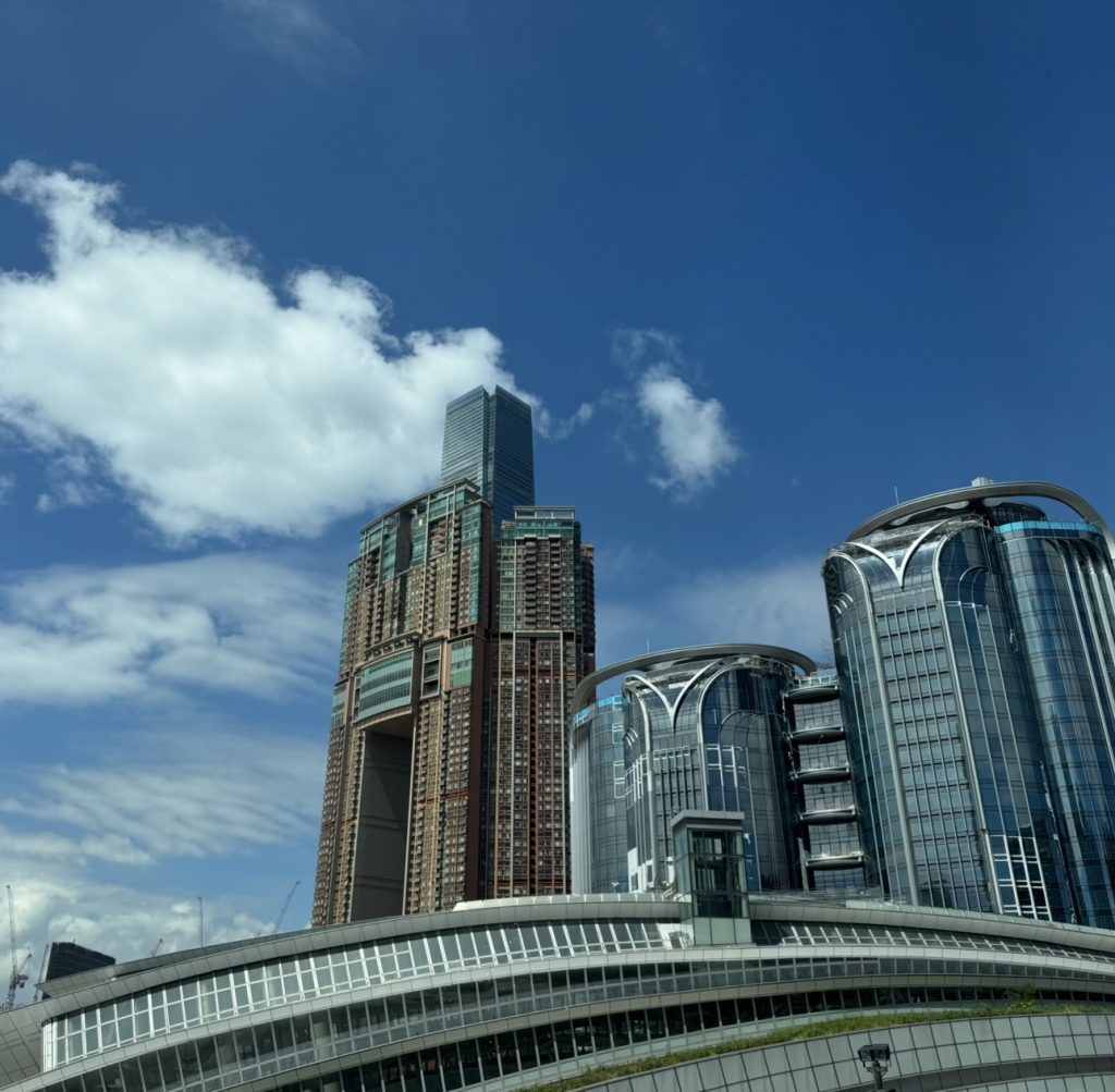 香港住宅物業怎會死！